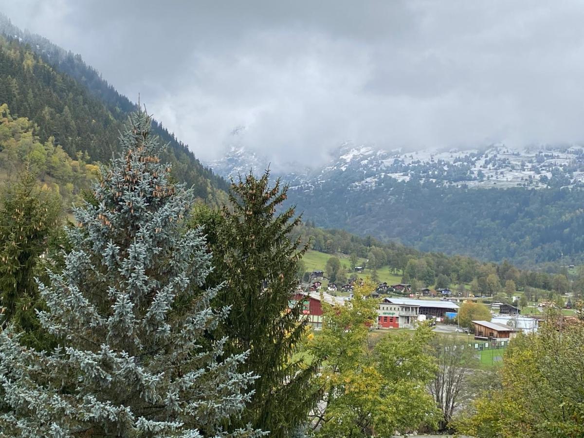 Hotel Lodge Inn Fiesch Kültér fotó