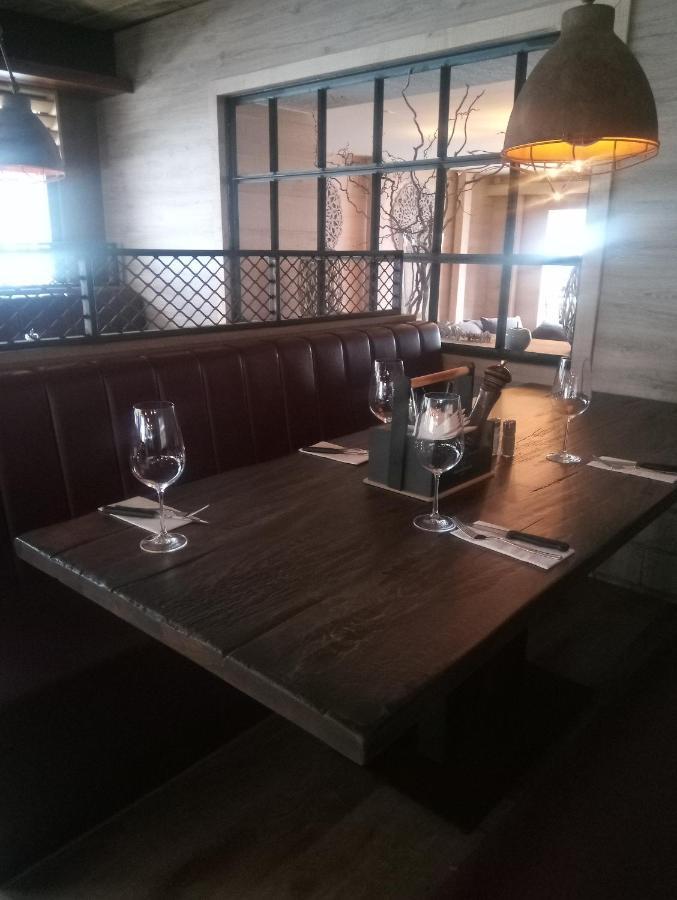 Hotel Lodge Inn Fiesch Kültér fotó